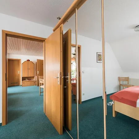 Gaestehaus Zum Landesteg Immenstaad am Bodensee