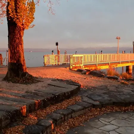 아파트 Gaestehaus Zum Landesteg *