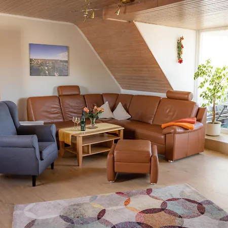 Gaestehaus Zum Landesteg 아파트 *